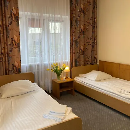 Karat Bed and breakfast 2*