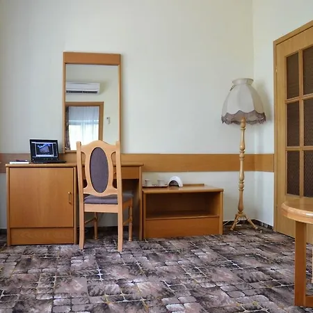 Karat ベッド・アンド・ブレックファスト ワルシャワ