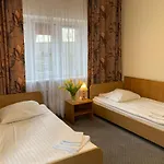 Karat Bed & Breakfast 3*