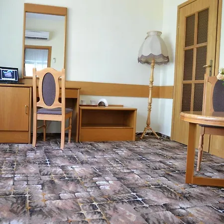 Bed & Breakfast Karat