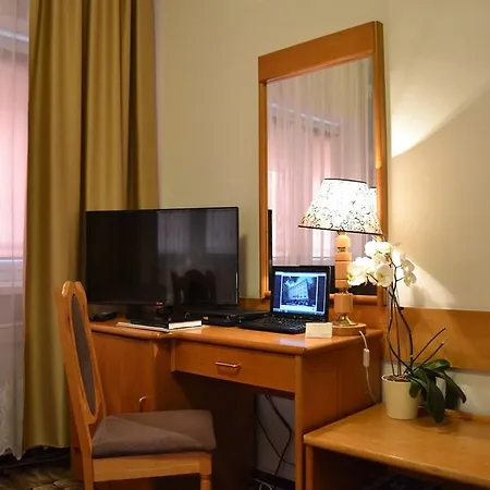 Karat Alojamento de Acomodação e Pequeno-almoço Varsóvia