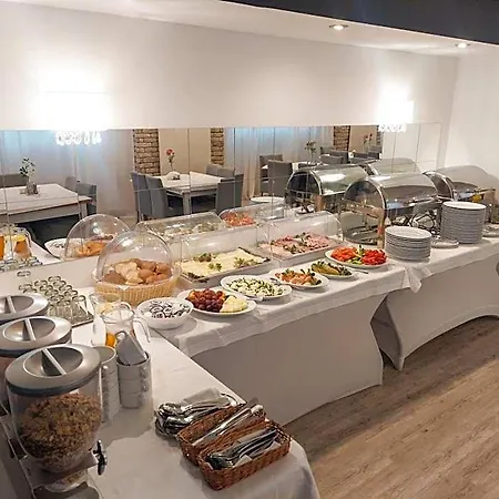 Karat Bed and breakfast Varsovia