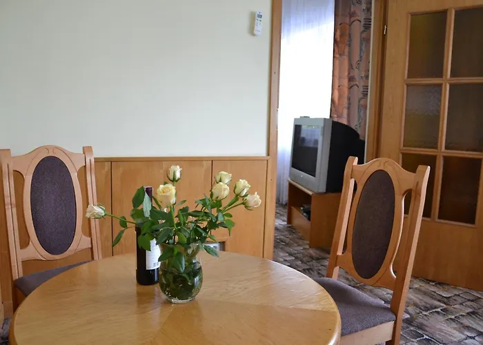 Karat Bed & Breakfast 3*