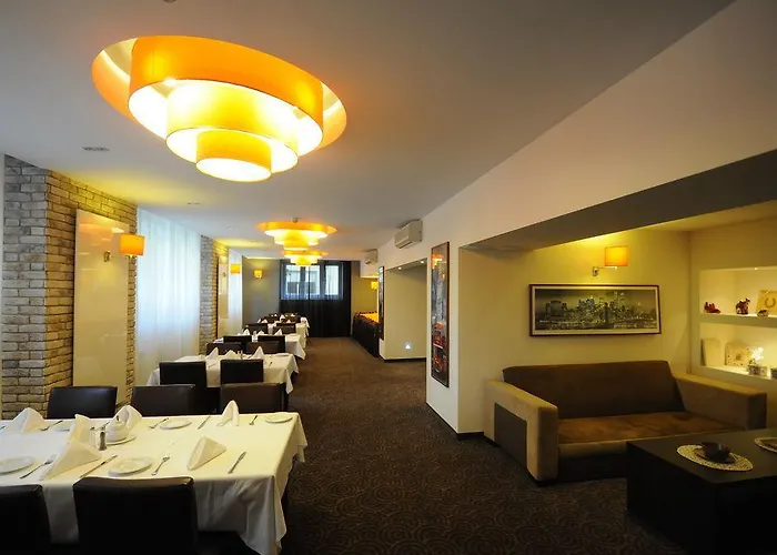 Karat Bed & Breakfast 3*