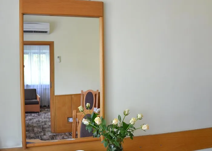 Karat Nocleg ze śniadaniem Warszawa