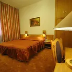 Karat 3* Varsavia
