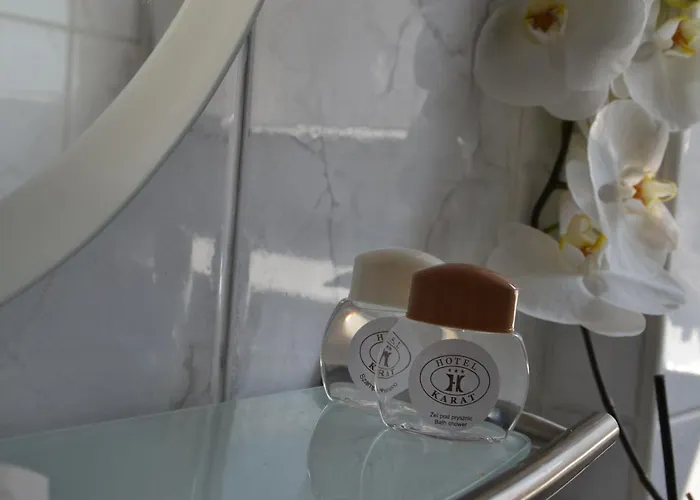 Oda ve Kahvaltı Karat Varşova