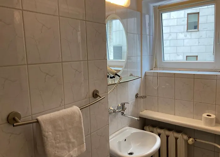 Karat Oda ve Kahvaltı Varşova